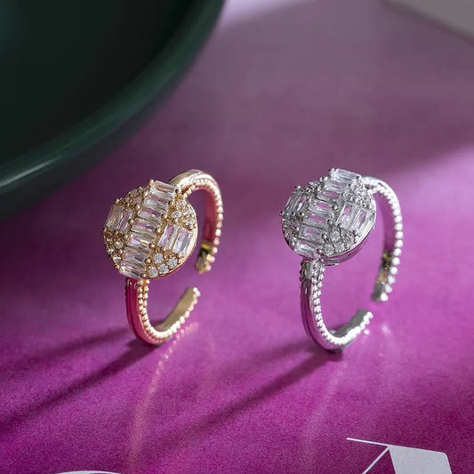 Elegant Adjustable Gemstone Ring for Women – Golden & Silver Finish